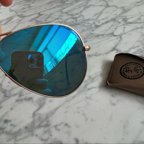 Ray Ban Large Aviator Flash Blue Mirror 3025 - Picture 9 of 10